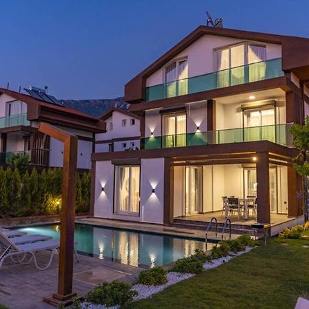 Bella- 4 Bedroom Holiday Villa In Oludeniz Fethiye Eksteriør billede
