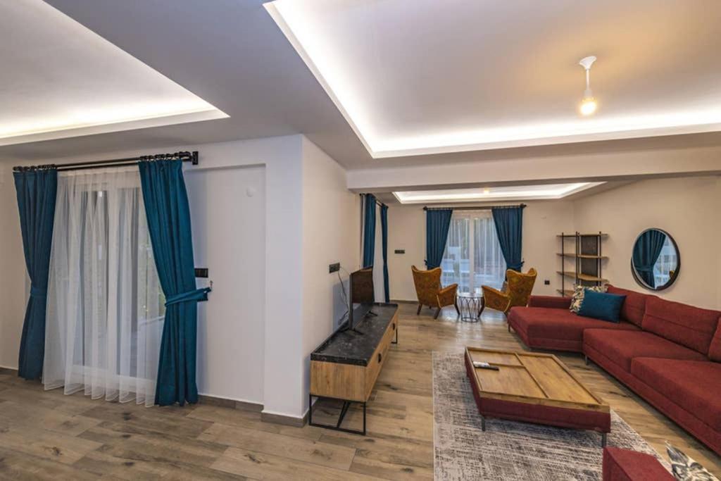 Bella- 4 Bedroom Holiday Villa In Oludeniz Fethiye Eksteriør billede