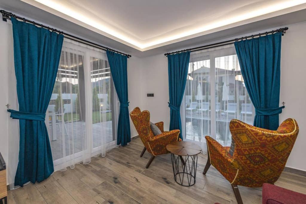 Bella- 4 Bedroom Holiday Villa In Oludeniz Fethiye Eksteriør billede