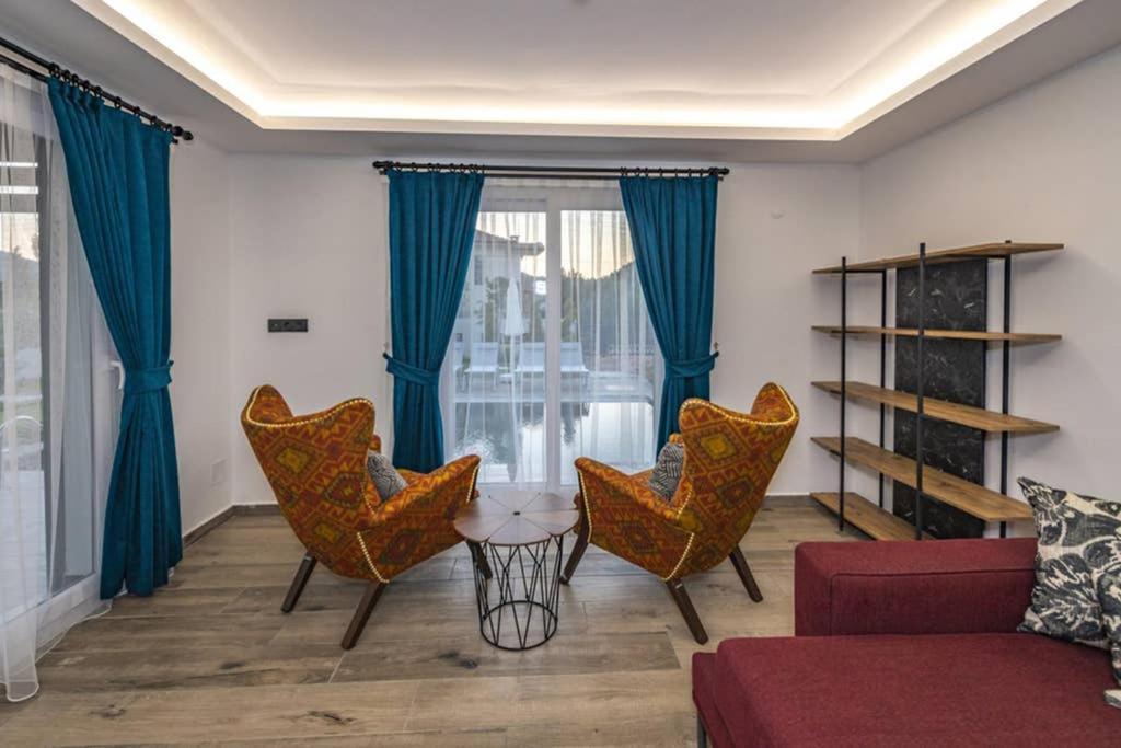 Bella- 4 Bedroom Holiday Villa In Oludeniz Fethiye Eksteriør billede