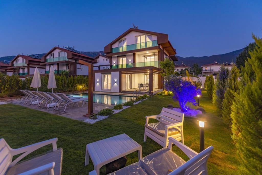 Bella- 4 Bedroom Holiday Villa In Oludeniz Fethiye Eksteriør billede